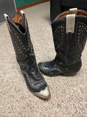 Vintage Boulet Black Western Cowboy Boots with grey thread,Toe and Pull Tabs